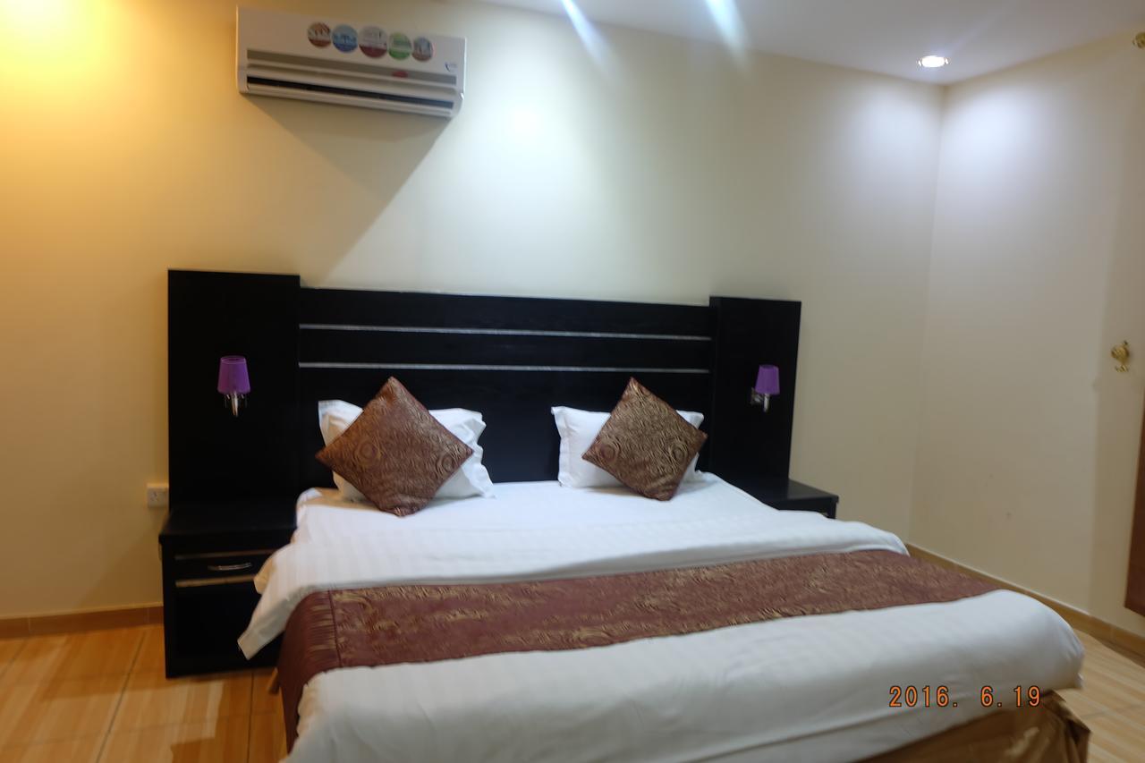 Talin Star Suites Riadh Exterior foto